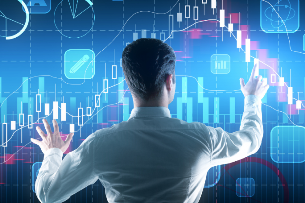 Rodrigo Balassiano analiza cómo los fondos estructurados deben adaptarse ante la inflación y la volatilidad global para mantener su atractivo.