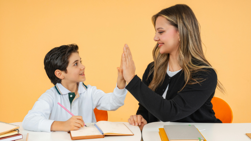 Con la guía de Sérgio Bento De Araújo, aprenda a estructurar un PAEE eficaz para la atención individualizada en la educación especial.